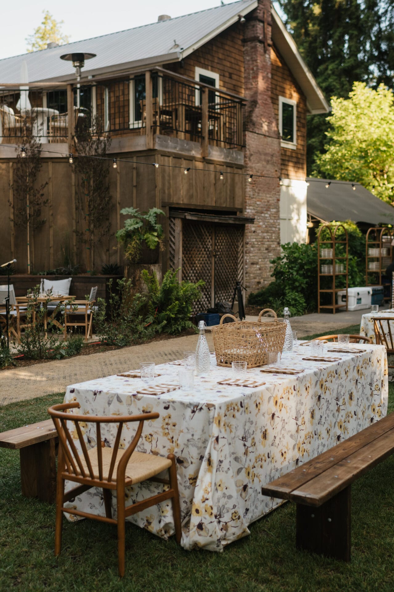 Outdoor wedding table set up at Dawn Ranch