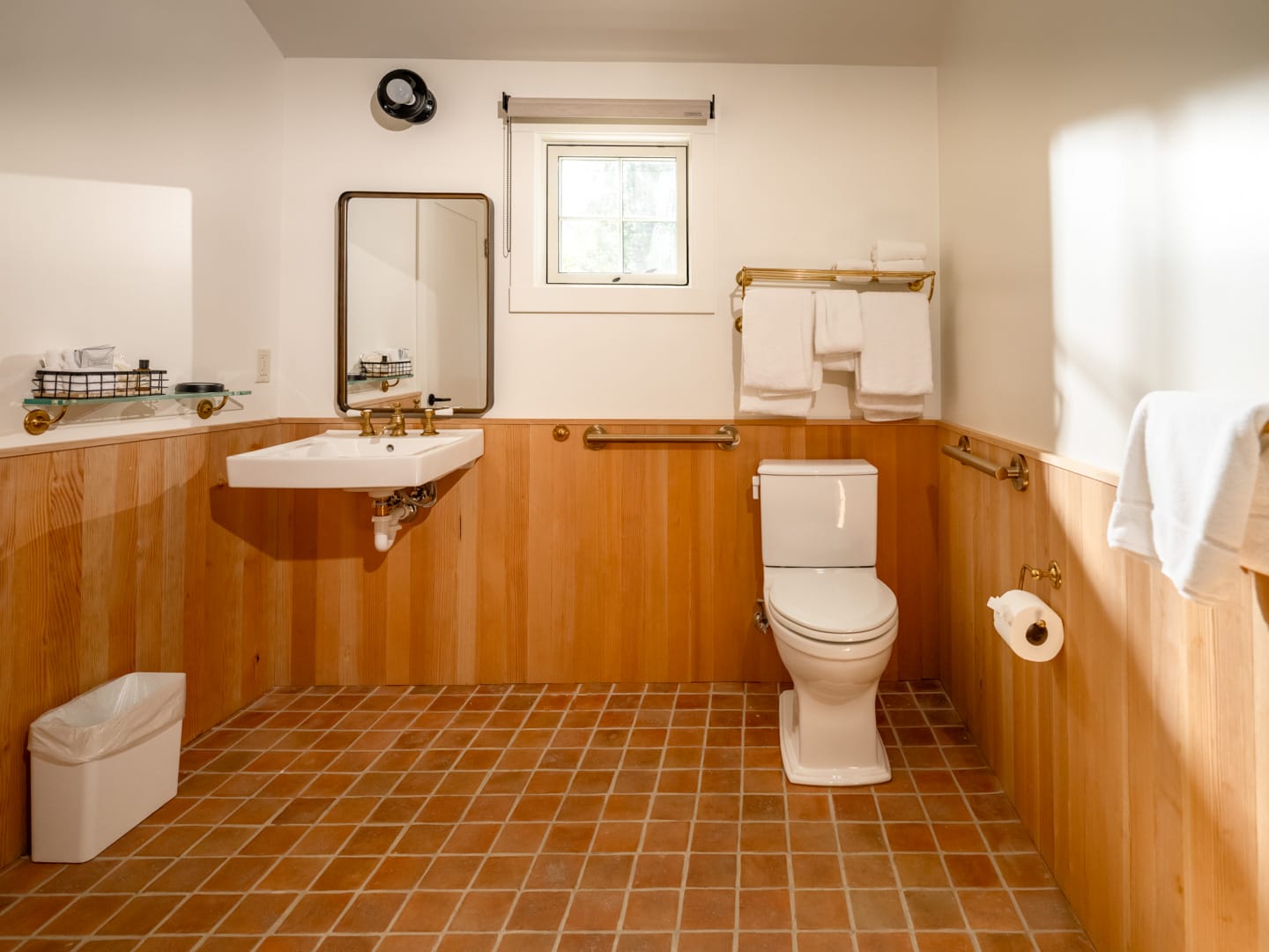 Murphy's Cabin ADA Bathroom at Dawn Ranch